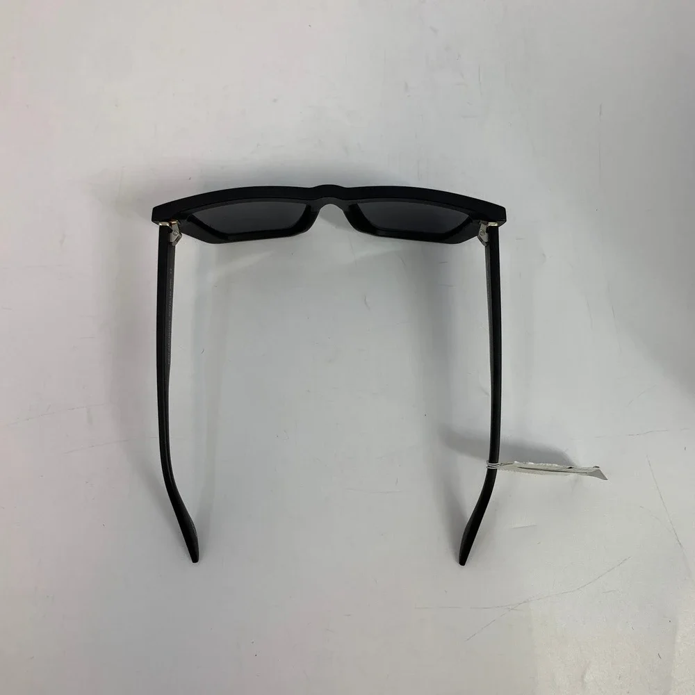 Diff Eyewear chic oversized